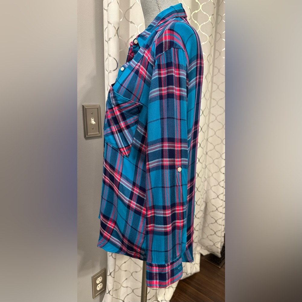 Express plaid vibrant blue flannel look roll tab sleeves wear up / down medium - Picture 2 of 6